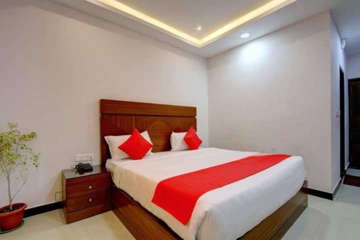 Hotel Le Castle Kodaikanal Εξωτερικό φωτογραφία