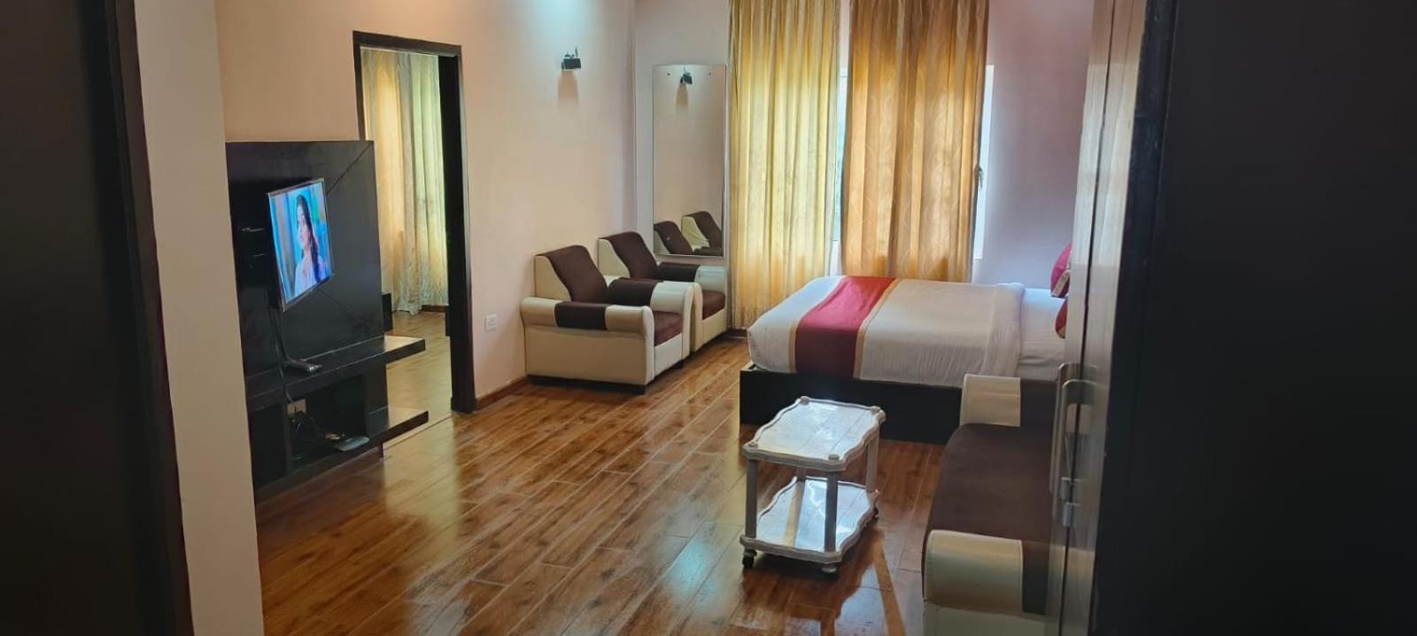 Hotel Le Castle Kodaikanal Εξωτερικό φωτογραφία